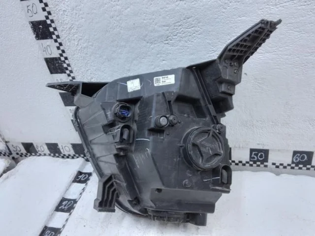 Фара правая для Hyundai Creta 2 SU2 2021+ на фотографиях