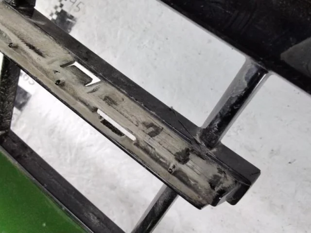 Бампер передний для Porsche Panamera Универсал 2017-2024 на фотографиях