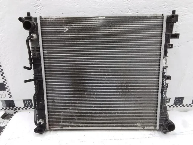 Радиатор охлаждения ДВС для Hyundai Tucson NX4 2020+ на фотографиях