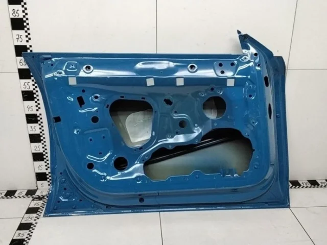 Двери для Audi A7 C8 2018+ на фотографиях