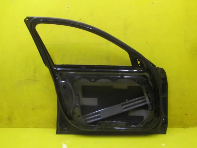 Накладка на дверь передняя левая для BMW 5er G30 2016-2023 на фотографиях