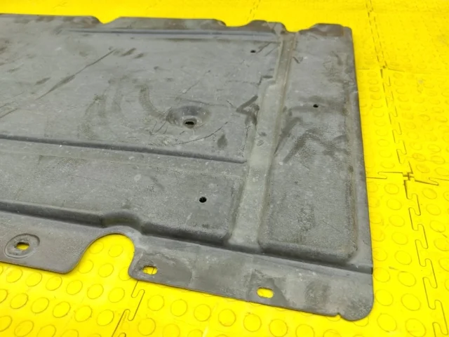 Защита днища для BMW 5er Е39 Touring 1997-2004 на фотографиях