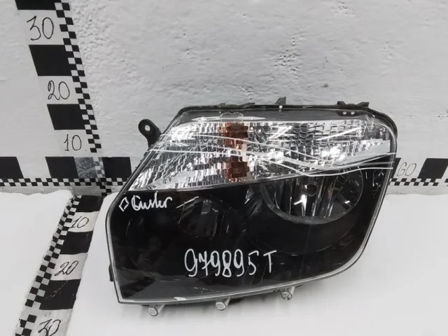 Фара левая для Renault Duster EU 2010-2015 на фотографиях