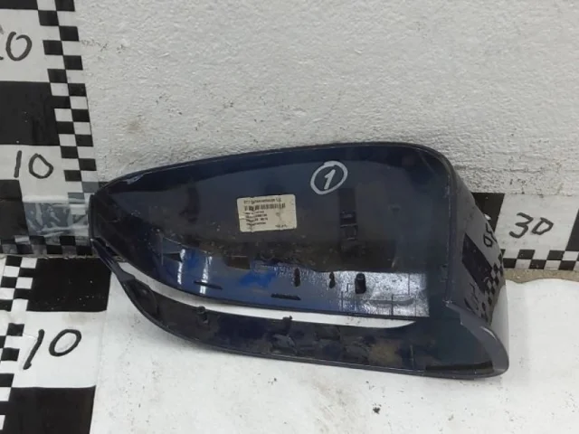 Накладка зеркала левого для BMW 5er G30 2016-2023 на фотографиях