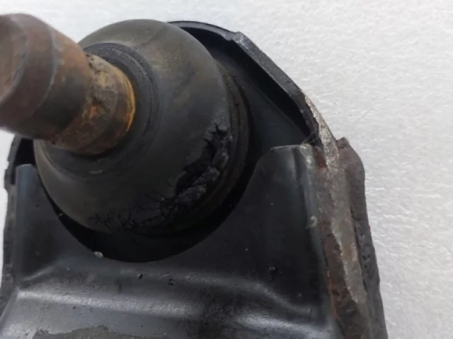 Рычаг задний левый верхний для Infiniti QX 56 2010-2014 на фотографиях