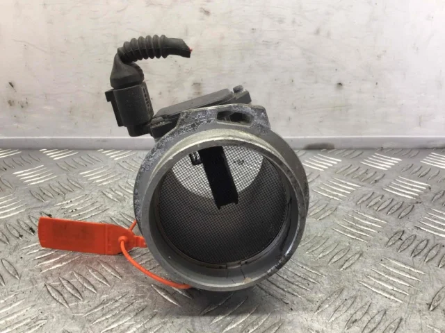 Расходомер для Audi A4 B6 Avant 2000-2004 на фотографиях