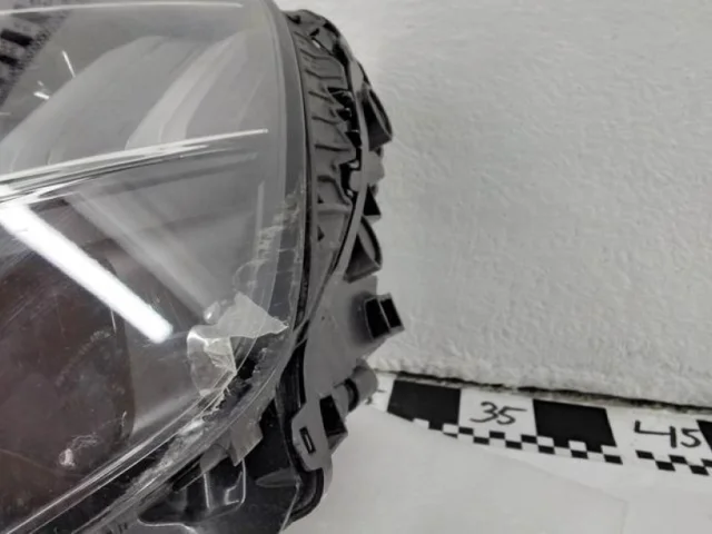 Фара левая для Audi Q8 4M 2018-2023 на фотографиях