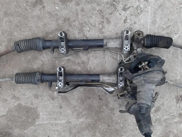 Рулевая рейка для Renault Scenic JA 1996-1999 на фотографиях