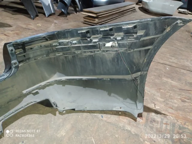 Бампер для Volkswagen Passat Variant (B5+ (B5.5), Typ 3BG) 2000-2005 на фотографиях