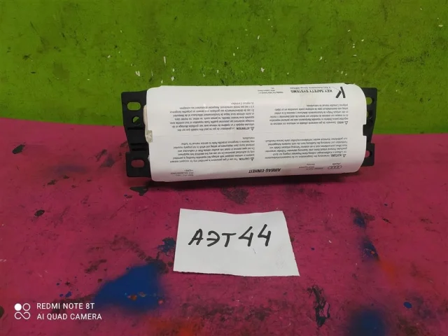 Датчик подушки безопасности для Audi A4 B8 Avant 2007-2015 на фотографиях