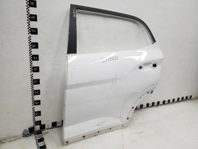 Дверь задняя левая для Hyundai Creta 2 SU2 2021+ на фотографиях