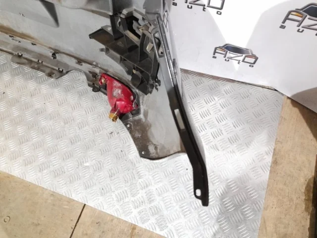 Бампер задний для Citroen C4 Хэтчбек 2004-2011 на фотографиях