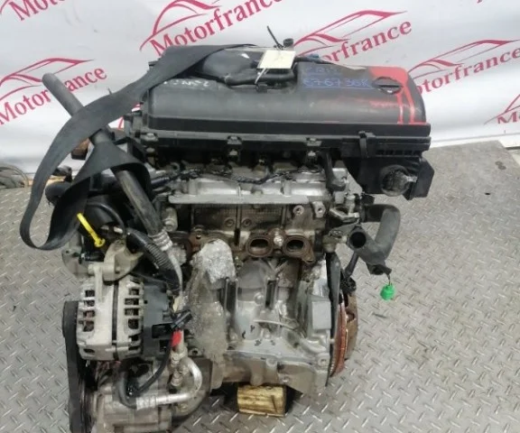 Двигатель без навесного для Mazda Familia Y12 Универсал 2007-2018 на фотографиях