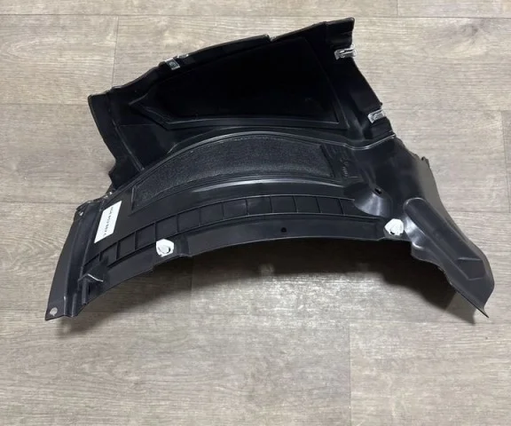 Подкрылок передний левый для Audi A7 4G 2010-2014 на фотографиях