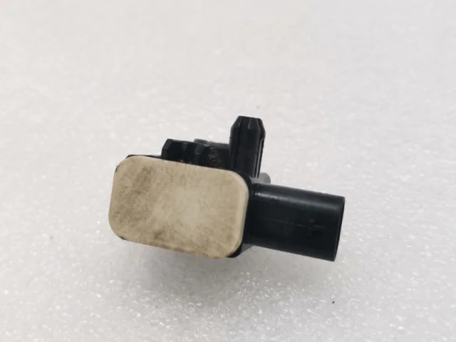 Датчик подушки безопасности для Audi A6 C7 2010-2018 на фотографиях