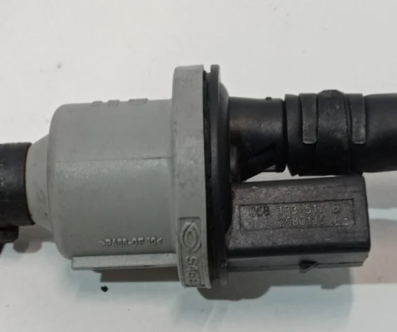 Электромагнитный клапан АКПП для Volkswagen Golf V (1K1) 2003-2008 на фотографиях