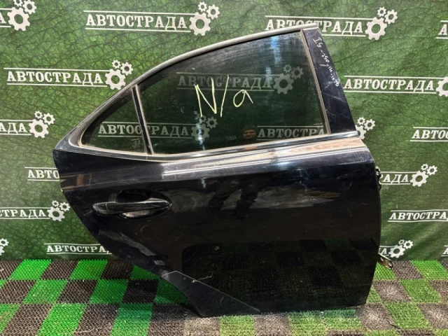 Двери для Lexus IS Седан AVE30-AEXLH 2013-2015 на фотографиях