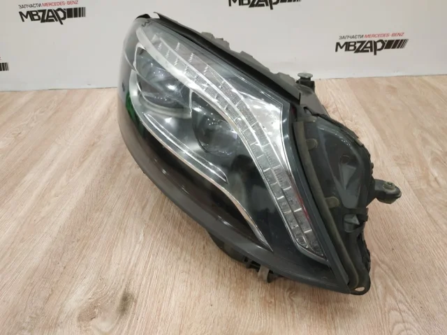 Фара правая для Mercedes-Benz S class X222 Maybach 2014-2017 на фотографиях