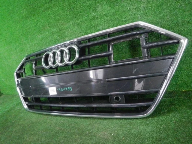 Решетка радиатора для Audi A7 C8 2018+ на фотографиях