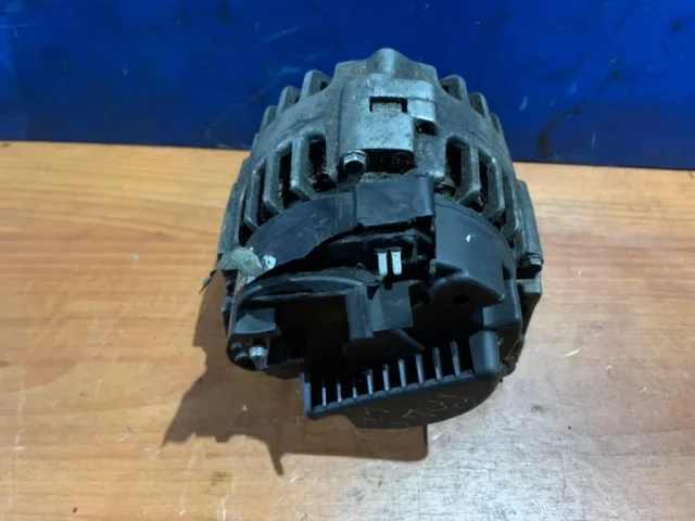 Генератор для Skoda Fabia 5J Estate 2007-2015 на фотографиях