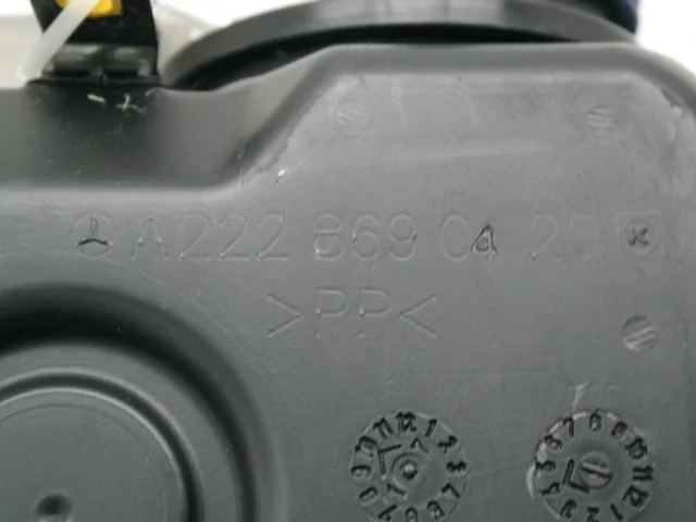 Бачок омывателя для Mercedes-Benz S class W222 2013-2017 на фотографиях