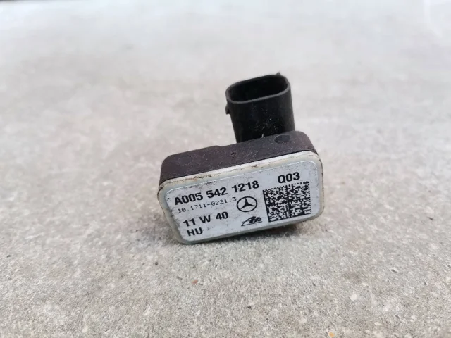 Датчик углового ускорения ESP для Mercedes-Benz GL class X164 2006-2012 на фотографиях