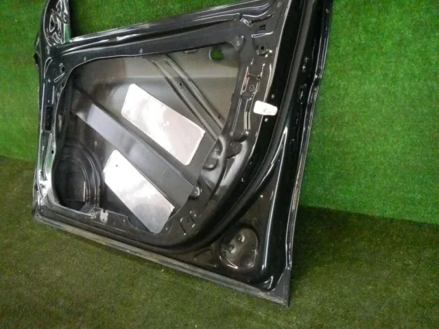 Дверь передняя правая для Mercedes-Benz S class W222 2013-2017 на фотографиях