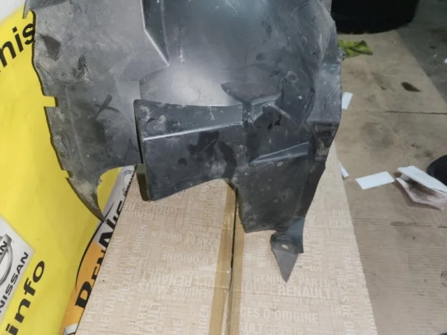 Подкрылок передний правый для Renault Duster HM 2020+ на фотографиях