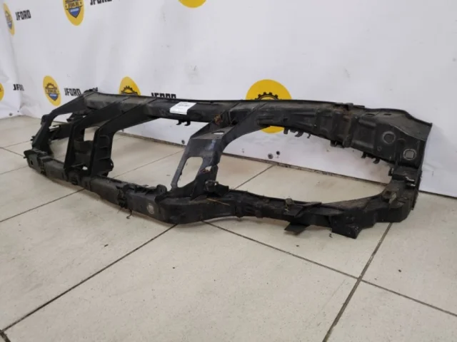 Панель радиатора (телевизор) для Ford Galaxy CD340 2006-2015 на фотографиях