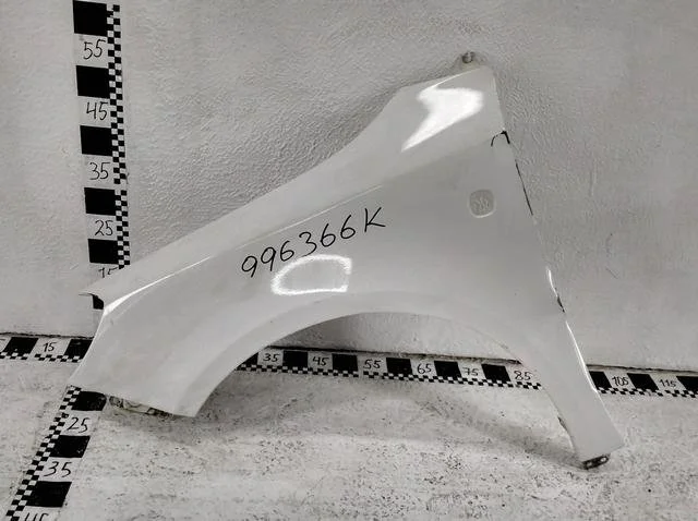 Зеркало (рожок) на переднее крыло левое для Skoda Fabia 5J Estate 2007-2015 на фотографиях