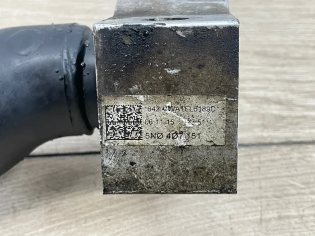 Рычаг передний левый нижний для Volkswagen Tiguan I NF 2006-2017 на фотографиях