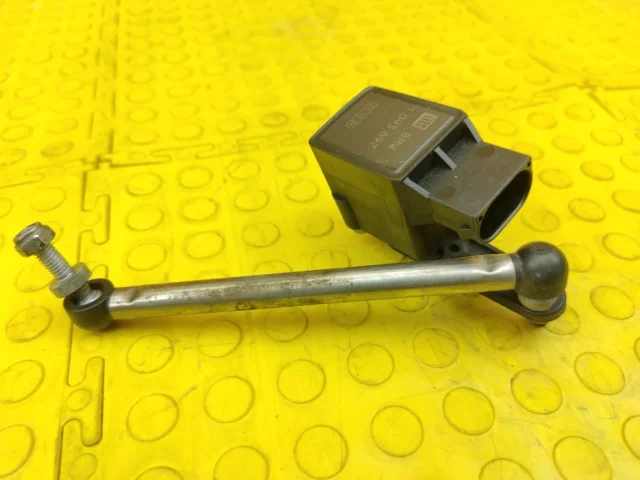 Датчик дорожного просвета передний для BMW X3 Е83 2003-2010 на фотографиях