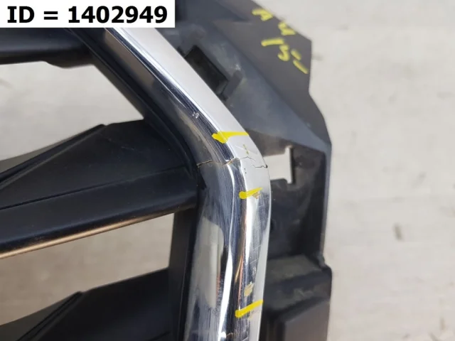 Решетка радиатора для Audi A4 B9 Avant 2015+ на фотографиях