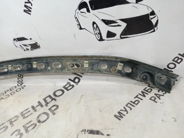 Кронштейн подушки двигателя для Toyota Land Cruiser 200 (JDM) 2007-2013 на фотографиях