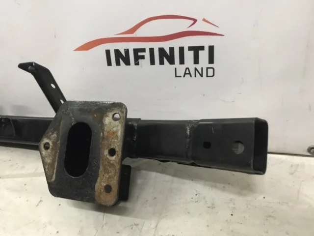 Усилитель бампера передний верхний для Infiniti QX 80 2013-2022 на фотографиях