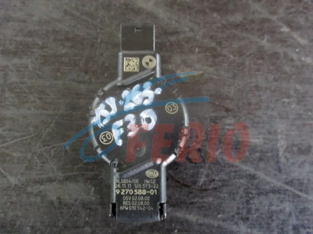 Датчик дождя для BMW 3er F30 2011-2019 на фотографиях