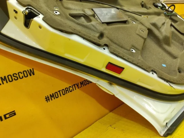 Дверь задняя левая для Mercedes-Benz S class W220 1998-2005 на фотографиях