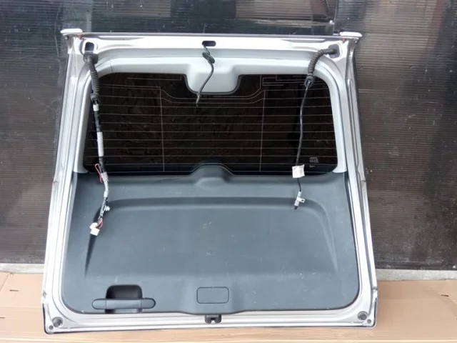 Крышка багажника для Honda CR-V RE Rest 2010-2012 на фотографиях