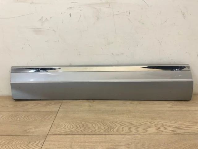 Молдинг передней левой двери для Volkswagen Touareg III (CR) 2018+ на фотографиях