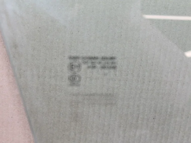 Стекла и зеркала для Mercedes-Benz S class W222 2013-2017 на фотографиях