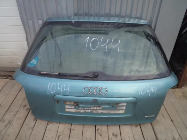 Крышка багажника для Audi A4 B5 Avant 1994-2001 на фотографиях
