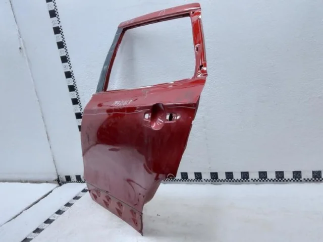 Дверь задняя левая для Suzuki SX4 2013-2016 на фотографиях