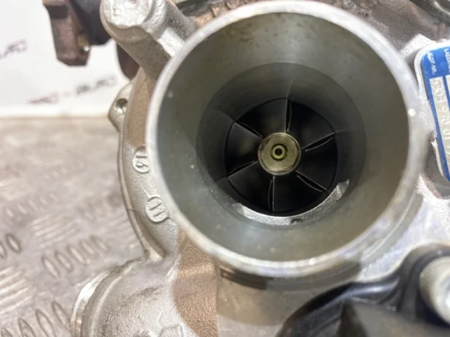 Турбина для Citroen C4 Хэтчбек 2010-2016 на фотографиях