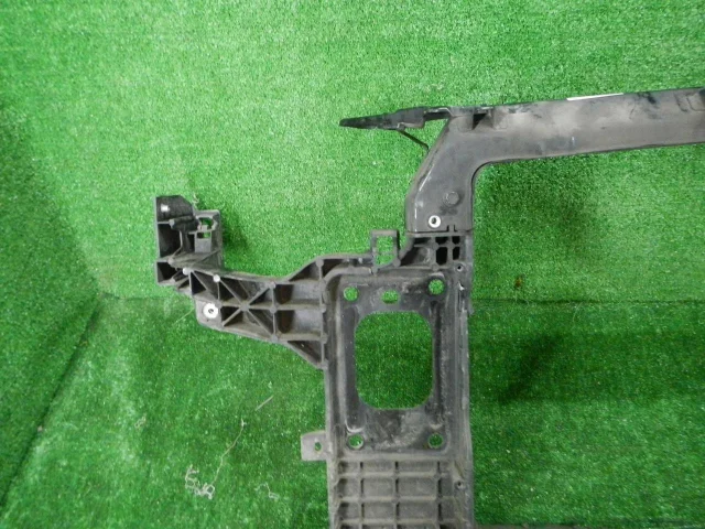 Панель радиатора (телевизор) для Kia Cerato YD 2016-2020 rest. на фотографиях