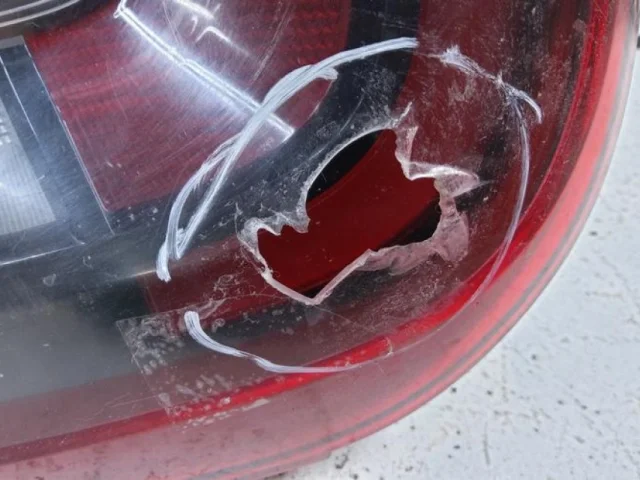 Фонарь левый для Renault Duster HM 2020+ на фотографиях