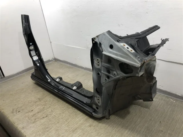 Порог правый для Subaru XV GT/G24 2017+ на фотографиях