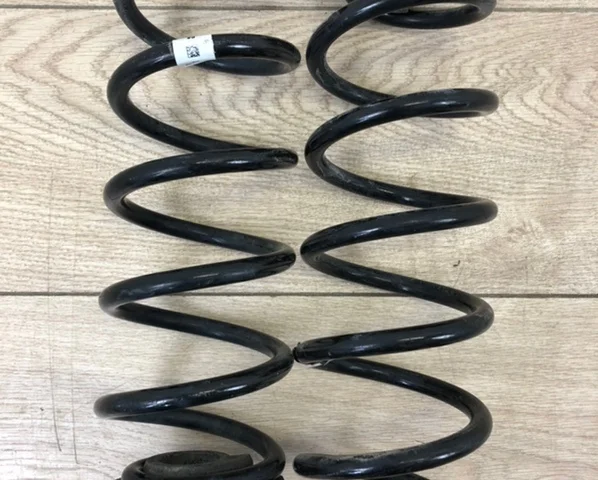 Пружина амортизатора задняя для Audi A4 B9 Allroad Quattro 2016+ на фотографиях