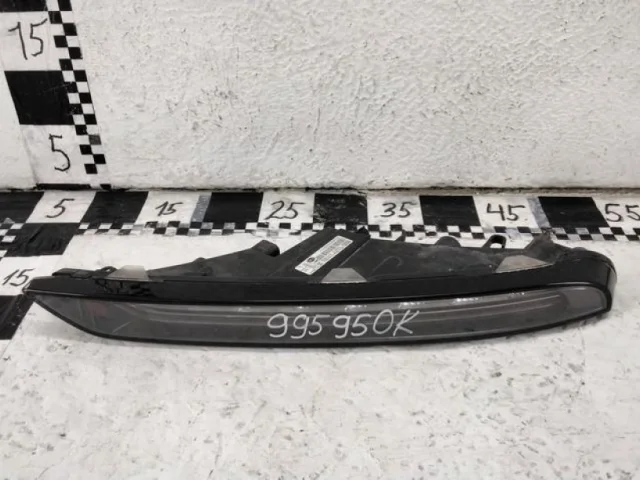 Дневной ходовой огонь левый для Porsche Macan 95B 2014-2023 на фотографиях