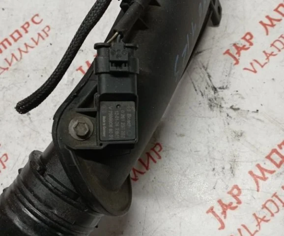 Патрубок интеркулера для Citroen C4 Седан 2010-2016 на фотографиях