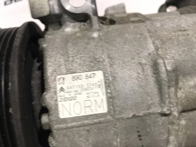 Компрессор кондиционера для Citroen C4 Хэтчбек 2004-2011 на фотографиях